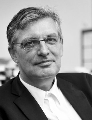 Lothar Müller Lothar Müller